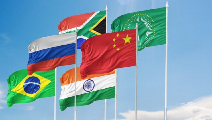 Trump’tan BRICS ülkelerine tehdit