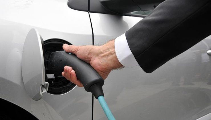 Elektrikli otomobil satışlarında ilk